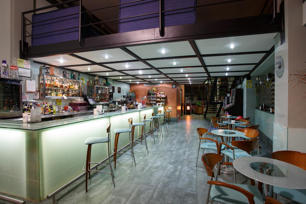 Hotel Restaurante Pontinas Лалин Экстерьер фото